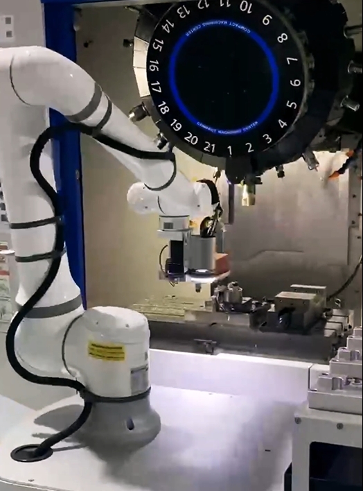 机器人上下料系统中的核心挑战：来料与定位问题深度解析