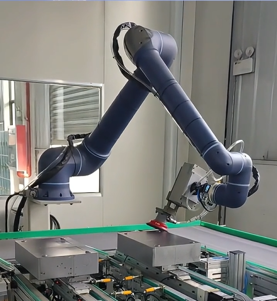 精雕细琢的轨迹：解析机器人打磨编程与规划的核心挑战